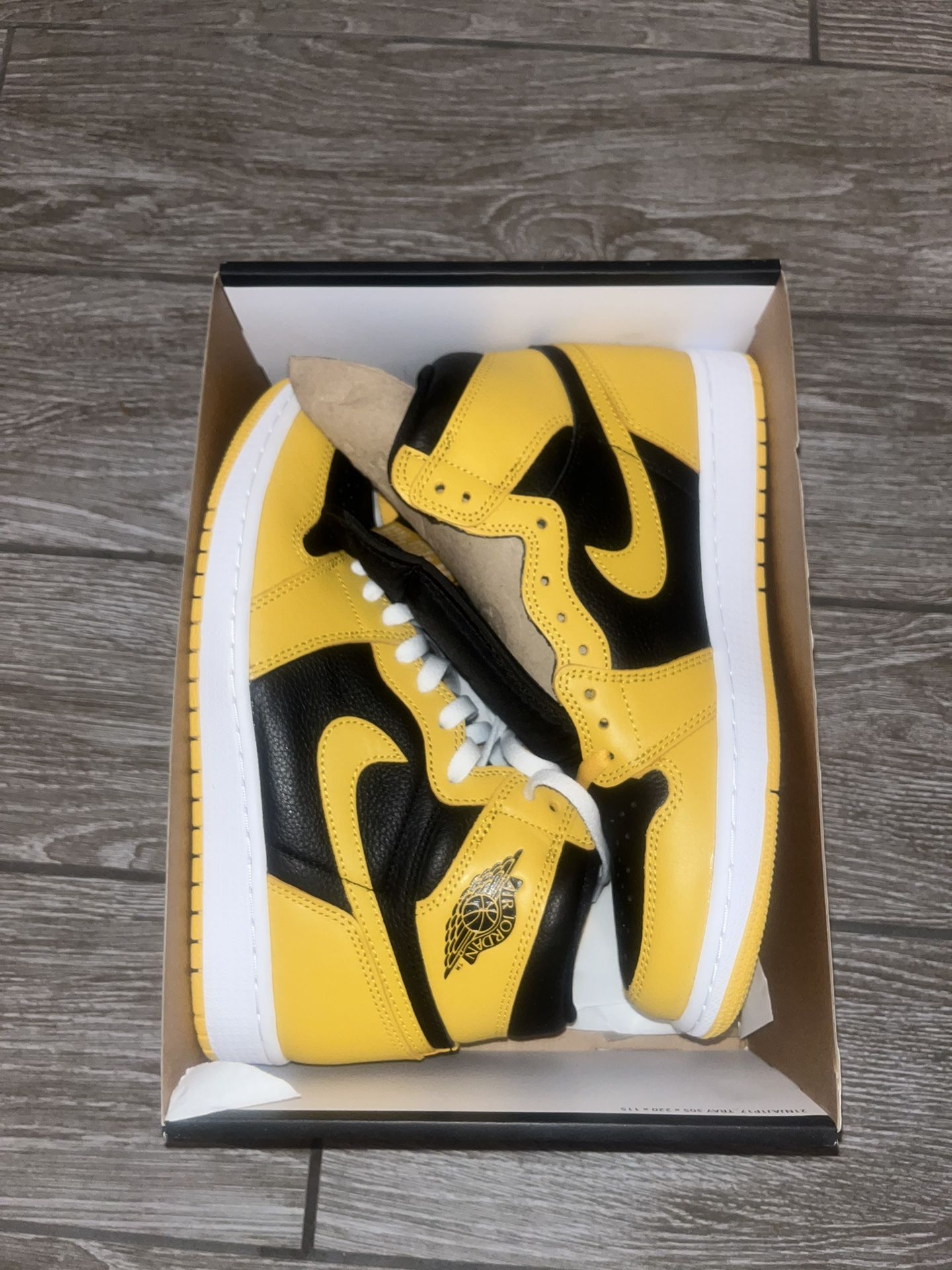 Nike Air Jordan 1 High Pollen