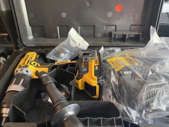DEWALT XR 1/2-in 20-Volt Max Variable Speed Brushless Cordless Hammer Drill (1-Batterie Included)