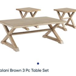 Rooms To Go Kalani coffee table + 2 matching side tables