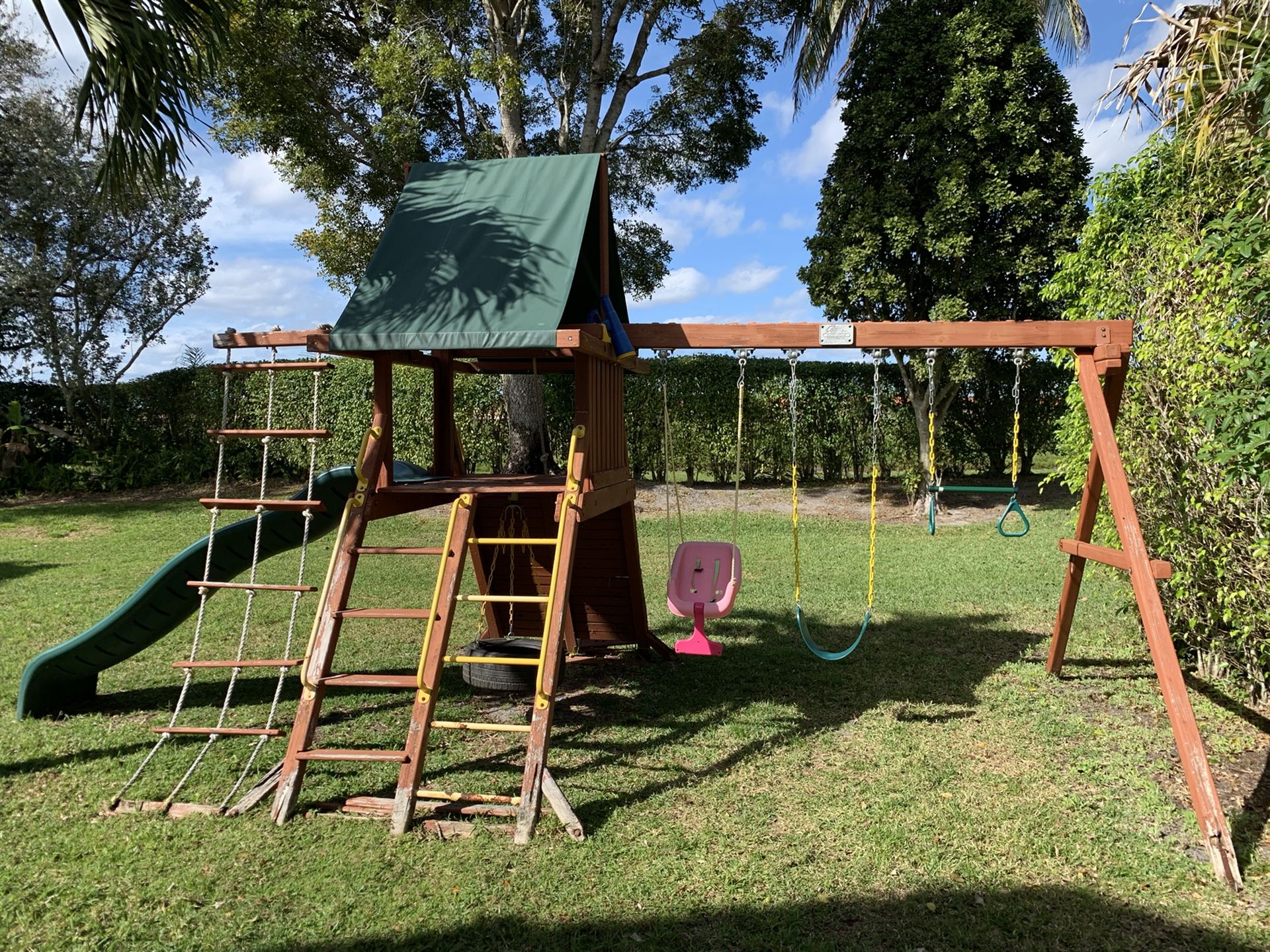 Playground set for Free