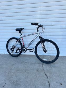 Men’s Mountain Bike