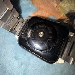 Apple Watch Series 5 44mm