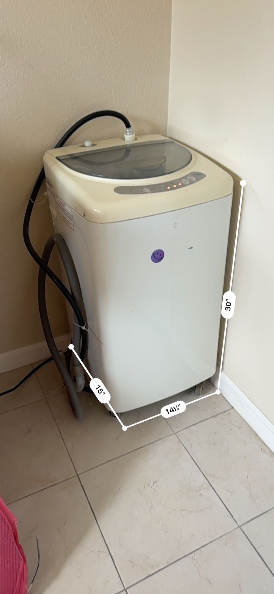 Haier Washer 0.91 cu ft