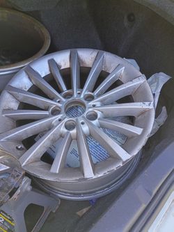 Bmw rims 17in