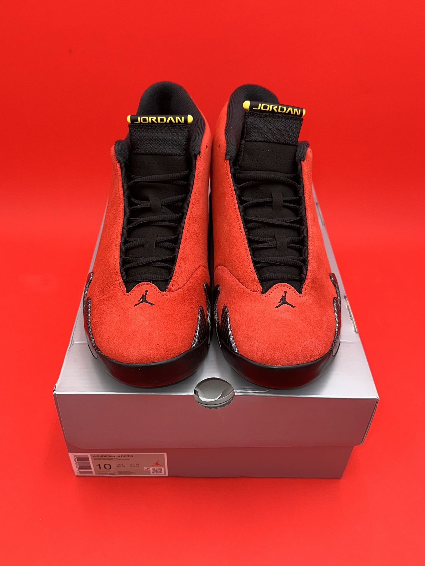 Air Jordan 14 Retro *Ferrari 2025*