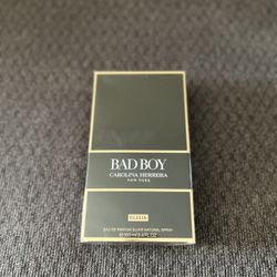 Cologne men’s carolina herrera 