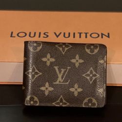 Louis Vuitton Monogram Marco Wallet (Real)