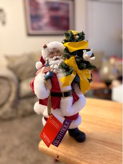 Possible Dreams  Clothtique Homecoming Santa
