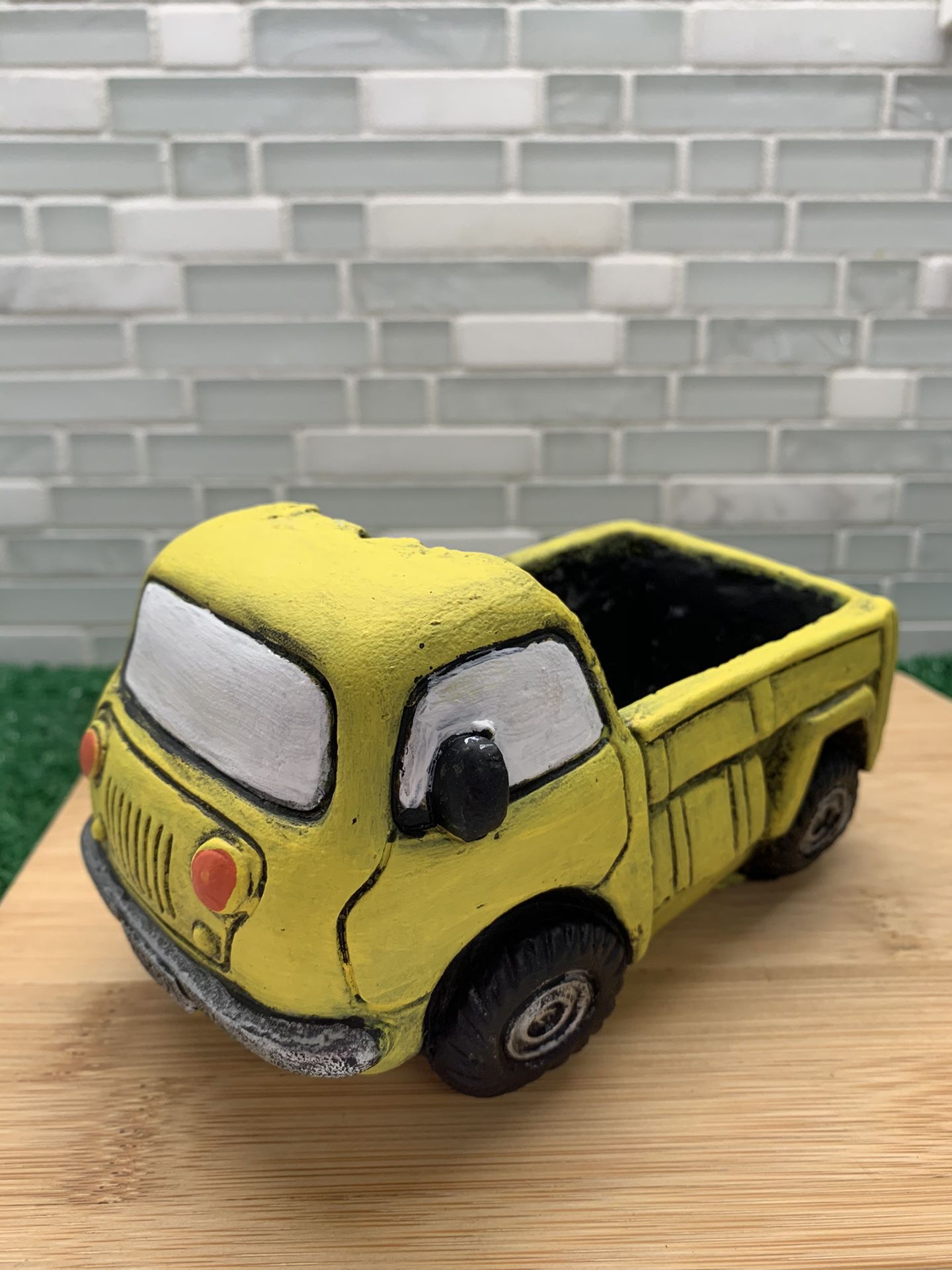 Retro Car Planter (Yellow Truck)