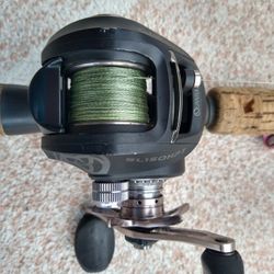 Quantum Fishing Reel 