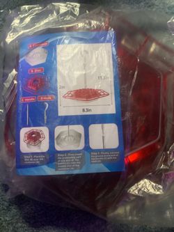 Brand New Hanging Red Hexagon Hummingbird Feeder (Easy to Clean)