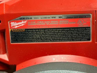 Milwaukee 7-1/4” Dual Bevel Sliding Compound Miter Saw