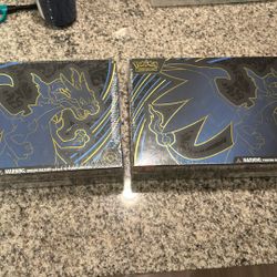 2 Mega Charizard X EX Ultra Premium Collection Boxes Pokémon  X2
