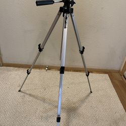 Tripod