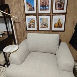 Love Seat, Brand New 