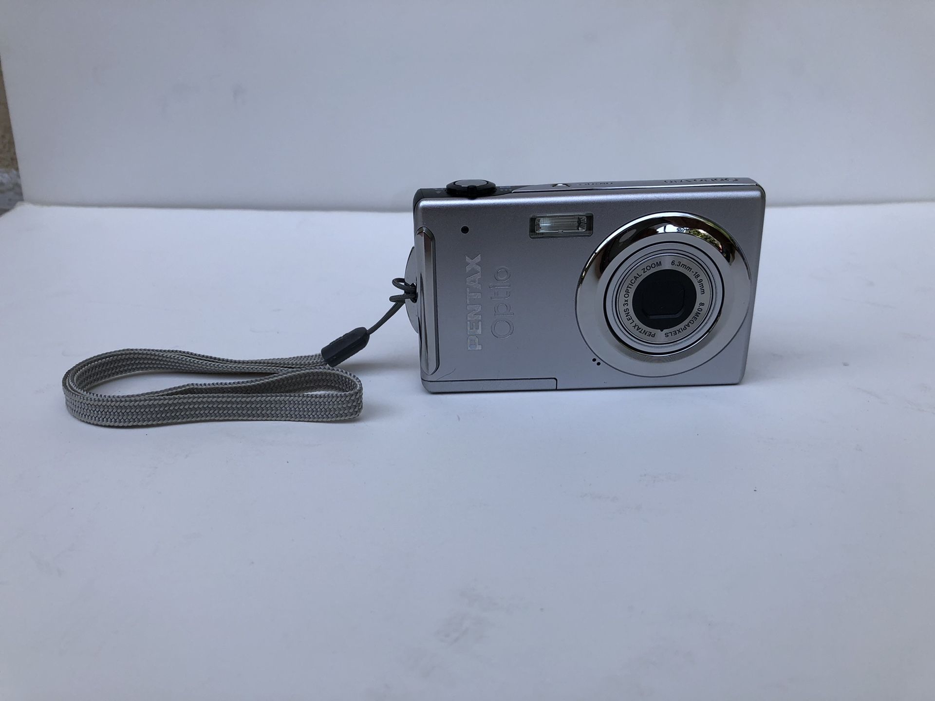 CAMERA- PRNTAX OPTIO V10