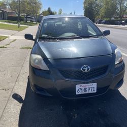 2011 Toyota Yaris