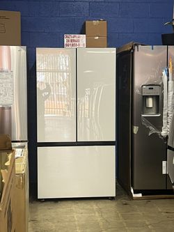 Bespoke 30 cu. ft. 3-Door French Door Smart Refrigerator with Autofill Water Pitcher in White Glass, Standard Depth