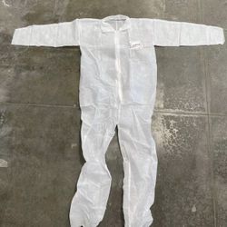 Medium Jagshield[REG] PPC White Polypropylene Coverall (1 Pallet)(1000 CVRLS)