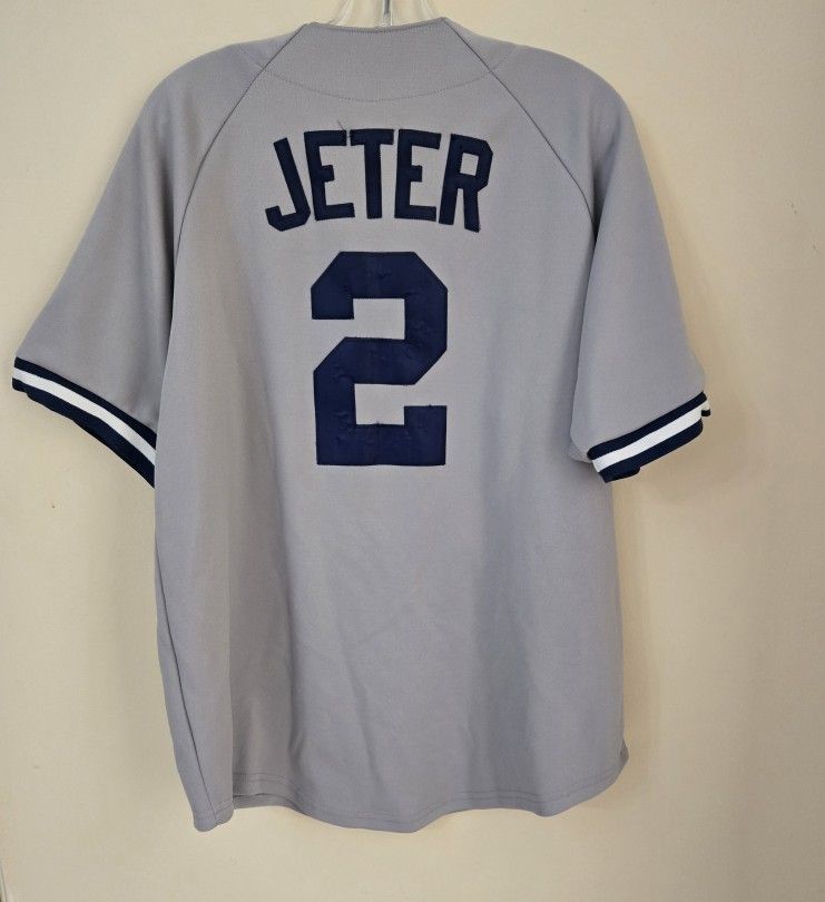 NY Yankees Derek Jeter #2 Baseball Jersey XL Majestic Brand *Read*