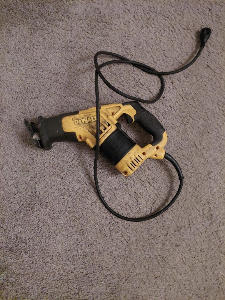 Dewalt RECIPROCATING SAW