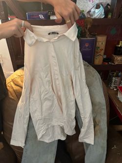 Women’s white button up long sleeve