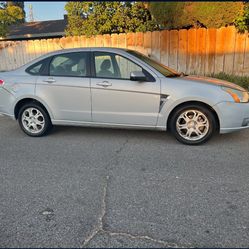 2008 Ford Focus 