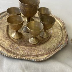 Set Of Tray And  7 Piece Of Cup And One Ashtray Frog Shape From 1960  All To Get here 