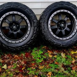 Fuel Trophy 20 inch Rims With Federal Couragia M/T tires 35x12.50R20