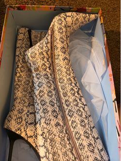 Jeffrey Campbell Snake Print Knee-High Boots – New in Box ⭐