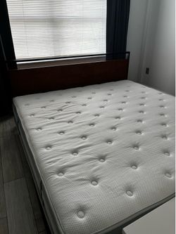 Kings size bed frame and matress