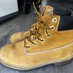 Timberlands Sz 5.5 Boys Or 6 Woman’s