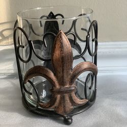 Pier 1 Fleur-de-Lis Candle Holder Glass & Metal Hurricane Vase Rustic 6”x7”