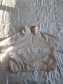 Pink sweater for teens size M