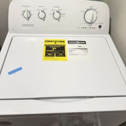 BRAND NEW washer & Dryer set 