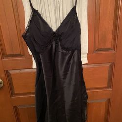 Black Short Ladies Nightie