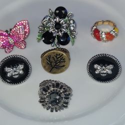 All Rings $20 - STRECHY BANDS FITS Sizes 5/10