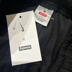 Supreme x Nike Arc Sweatpant