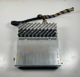 AUDIO STEREO AMPLIFIER BMW E39 540i 528i 525i