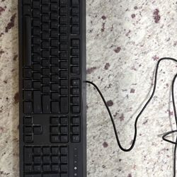 Razer Ornata Chroma Gaming Keyboard - Excellent Condition