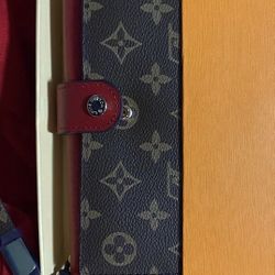 LV Wallet