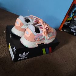 Adidas Tresc Run J Size 7 And 6 Boost