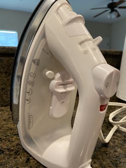 Almost New Sunbeam Iron