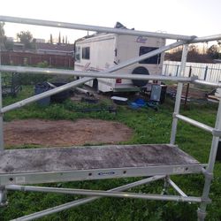 Werner Adjustable Scaffold 