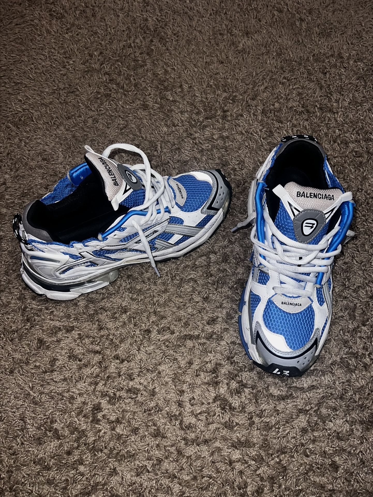 Balenciaga Runners (43)