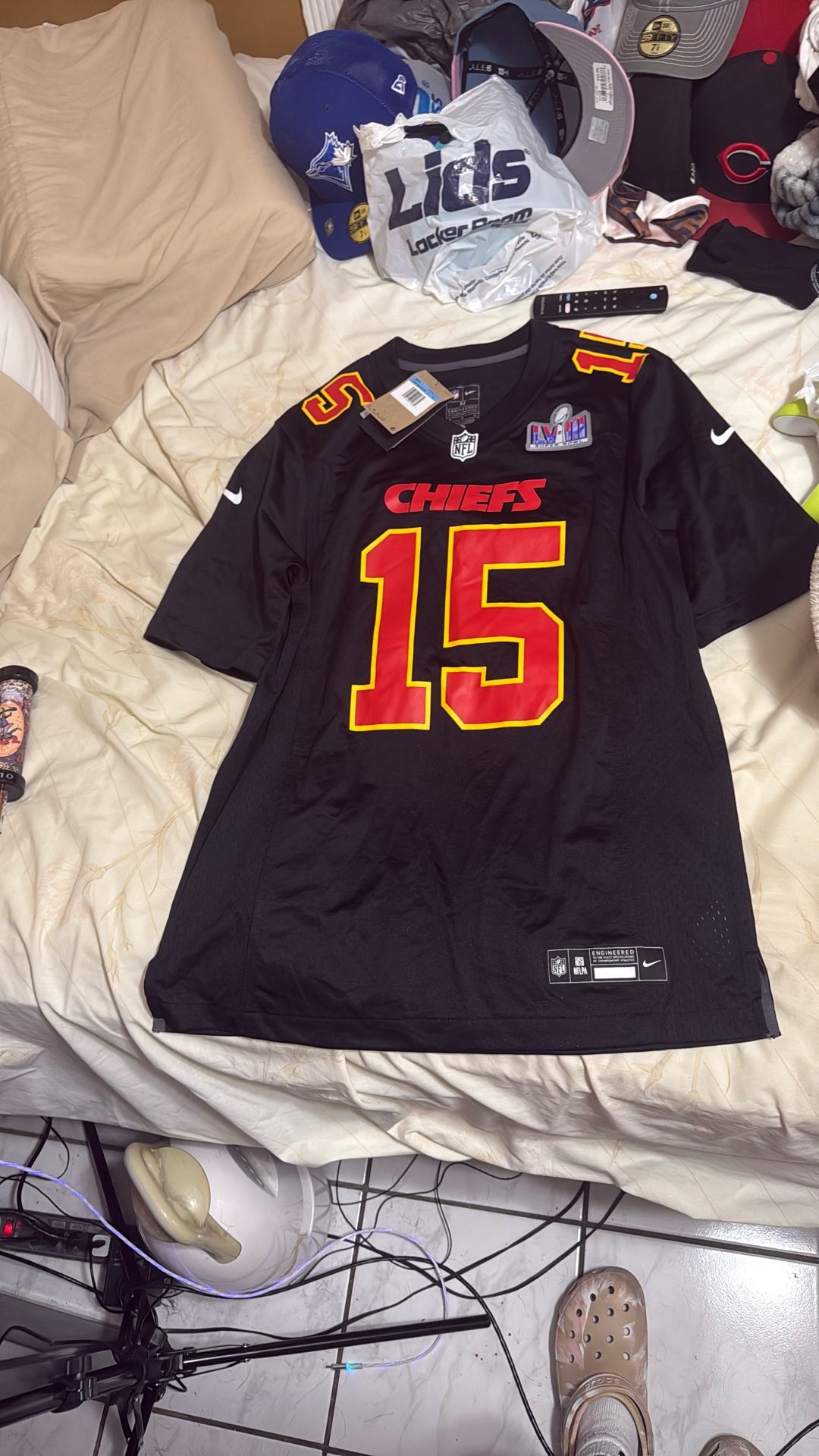 PATRICK MAHOMES OFFICIAL NIKE SUPER BOWL LVIII JERSEY SIZE M
