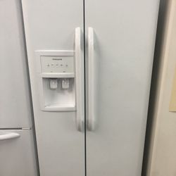 33” Wide White Side By Side Refrigerator 