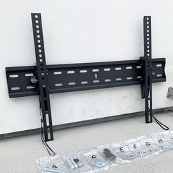 (NEW) $15 Tilt TV Wall Mount Bracket for 37-75” TVs, Max Weight 110 Lbs, VESA 600x400mm 