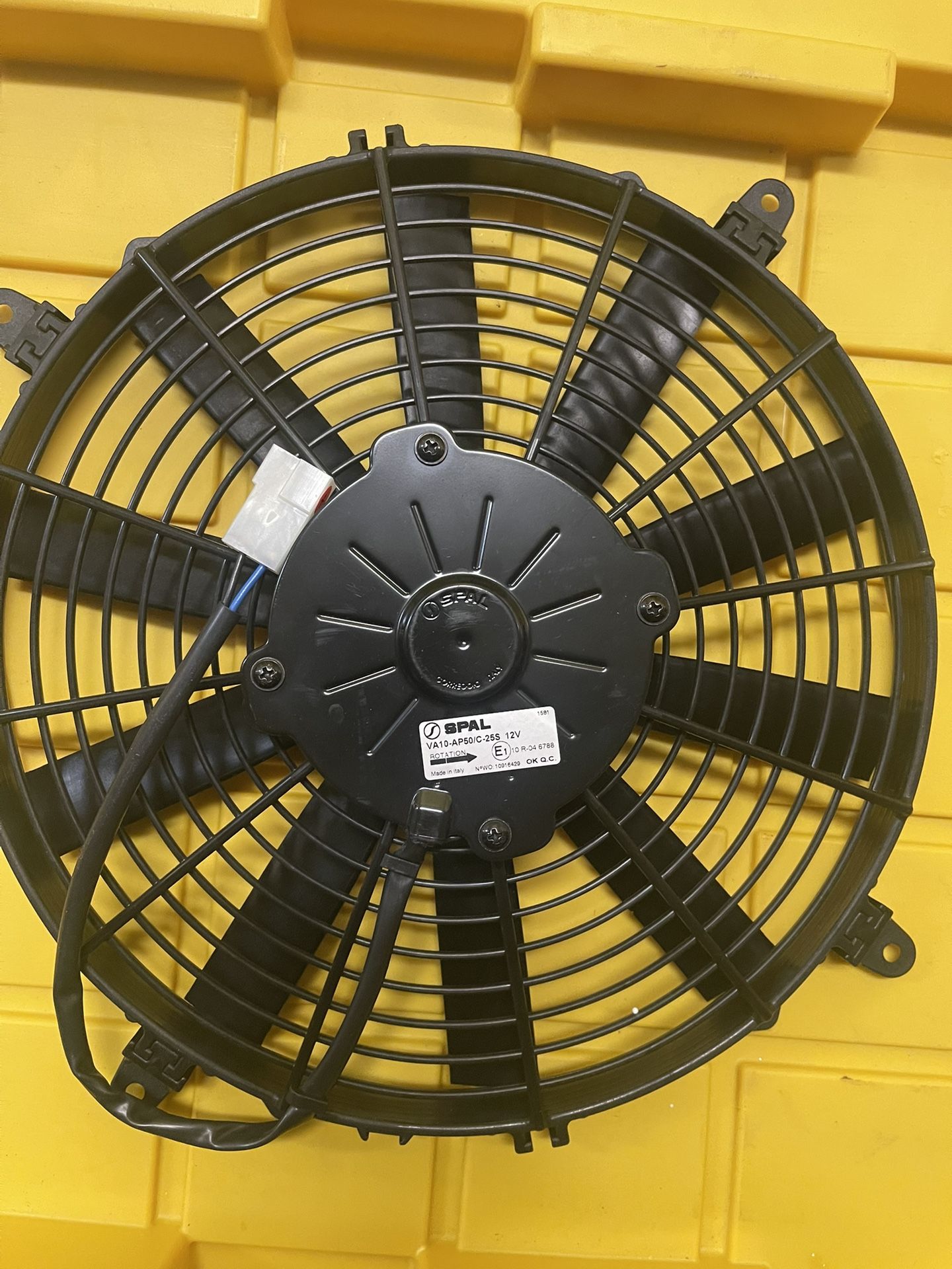 Spal single fan