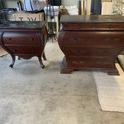 Bombay Dresser Set 